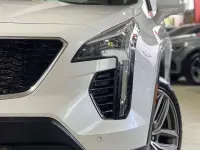 Gebraucht Cadillac XT4 230 PS (169 kW) 2024 Weiß SUV