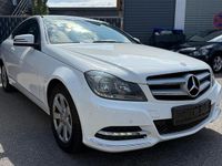 Gebraucht Mercedes C180 156 PS (114 kW) 2013 Weiß Coupé