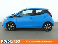 Gebraucht Toyota Aygo X-play 72 PS (52 kW) 2019 Blau Kleinwagen