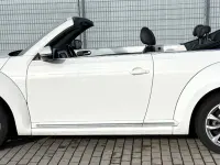 Gebraucht VW Beetle Cabriolet Design 105 PS (77 kW) 2013 Weiß Cabrio