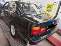 Gebraucht BMW 520 150 PS (110 kW) 1995 Grün Limousine