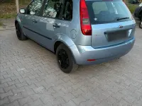Usata Ford Fiesta 60 CV (44 kW) 2005 Blu Utilitaria