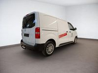Gebraucht Opel Vivaro Edition 144 PS (105 kW) 2022 Weiß Van / Kleinbus