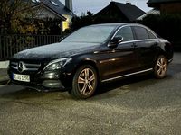 Gebraucht Mercedes C200 Avantgarde 184 PS (135 kW) 2015 Schwarz Limousine
