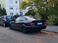 Gebraucht BMW 328 193 PS (141 kW) 1996 Schwarz Coupé