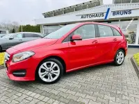 Gebraucht Mercedes B180 Urban 109 PS (80 kW) 2018 Jupiterrot Van / Kleinbus