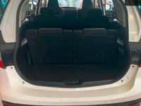 Gebraucht Mazda 5 115 PS (84 kW) 2011 Weiß Van / Kleinbus