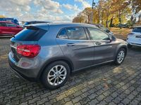 Usata Mercedes GLA200 156 CV (114 kW) 2014 Grigio SUV