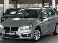 Gebraucht BMW 218 Advantage 136 PS (100 kW) 2017 Grau Van / Kleinbus