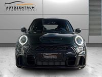 Gebraucht Mini John Cooper Works 231 PS (169 kW) 2023 Rebel green Kleinwagen