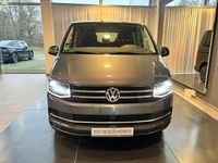 Gebraucht VW Multivan Highline 150 PS (110 kW) 2019 Grau Van