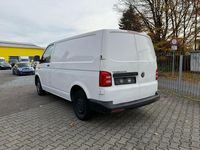 Gebraucht VW Transporter 102 PS (75 kW) 2019 Weiß Van
