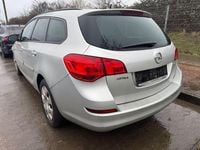 Gebraucht Opel Astra Design Edition 95 PS (69 kW) 2011 Silber Kombi