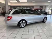 Gebraucht Mercedes C180 120 PS (88 kW) 2011 Silber Kombi