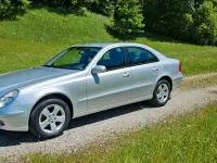 Gebraucht Mercedes E280 190 PS (139 kW) 2005 Silber Limousine