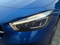 Gebraucht Mercedes E250 163 PS (119 kW) 2024 Metalliclack spektralblau Limousine