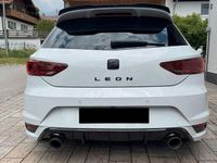 Second-hand Seat Leon FR 179 CP (131 kW) 2018 Alb Berlinǎ