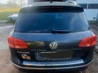 Gebraucht VW Touareg Terrain Tech 262 PS (192 kW) 2016 Grau SUV