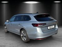 Gebraucht Skoda Superb Selection 150 PS (110 kW) 2024 Aluminiumsilber Kombi