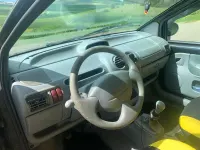 Używany Renault Twingo 75 KM (55 kW) 2004 Czarny Hatchback