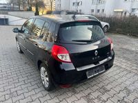 gebraucht Renault Clio 1.5 dCi 90 FAP TomTom Edition 05.2025 TÜV