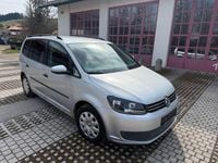 Gebraucht VW Touran Trendline 140 PS (102 kW) 2011 Silber Van / Kleinbus