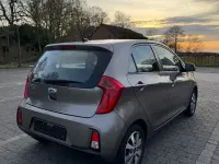 Gebraucht Kia Picanto 67 PS (49 kW) 2017 Silber Kleinwagen