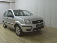 Gebraucht Ford Fusion Trend 68 PS (50 kW) 2003 Silber metallic Kleinwagen