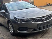 Gebraucht Opel Astra 131 PS (96 kW) 2020 Grau Limousine