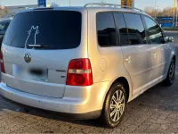 Usata VW Touran 140 CV (102 kW) 2004 Argento Monovolume