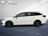 Gebraucht Toyota Auris Basis 116 PS (85 kW) 2016 Schneeweiß Kombi