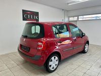 Gebraucht Renault Modus 75 PS (55 kW) 2010 Rot Van / Kleinbus