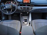 Gebraucht Audi A4 Design 150 PS (110 kW) 2018 Grau Kombi