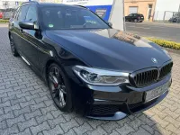 Gebraucht BMW M550 400 PS (294 kW) 2019 Saphirschwarz Limousine