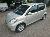 Gebraucht Daihatsu Sirion 70 PS (51 kW) 2009 Grün Kleinwagen