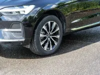 Gebraucht Volvo XC60 Plus 197 PS (144 kW) 2023 Onyx black SUV