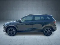 Neu Skoda Karoq SportLine 150 PS (110 kW) 2026 Blackmagic perleffekt SUV