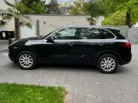 Second-hand Porsche Cayenne 245 CP (180 kW) 2014 Negru SUV