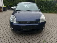 Gebraucht Ford Fiesta Ambiente 80 PS (58 kW) 2005 Dunkelblau Kleinwagen