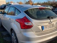 Second-hand Ford Focus Trend 101 CP (74 kW) 2012 Argintiu Berlinǎ