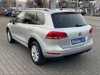 Gebraucht VW Touareg 239 PS (175 kW) 2010 Silber SUV