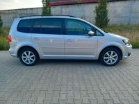 Gebraucht VW Touran 150 PS (110 kW) 2012 Silber Van / Kleinbus