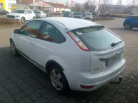 Gebraucht Ford Focus 143 PS (105 kW) 2009 Weiß Kleinwagen