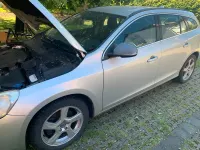 Gebraucht Volvo V60 114 PS (83 kW) 2011 Grau Kombi