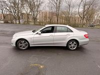Gebraucht Mercedes E250 Elegance 204 PS (150 kW) 2009 Silber Limousine
