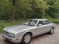 Gebraucht Jaguar XJ8 Sovereign 284 PS (208 kW) 2001 Silber Limousine