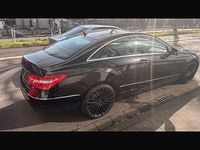 Gebraucht Mercedes E220 170 PS (125 kW) 2012 Schwarz Coupé