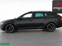 Gebraucht Skoda Superb SportLine 190 PS (139 kW) 2019 Schwarzmagic perleffekt Kombi