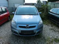 Gebraucht Opel Zafira Edition 140 PS (102 kW) 2007 Silber Van / Kleinbus