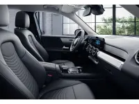 Second-hand Mercedes GLB200 150 CP (110 kW) 2023 Albastru SUV